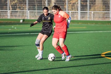 Bild 291 - wBJ VfL Pinneberg2 - Eimsbuttler TV 3 : Ergebnis: 5:0